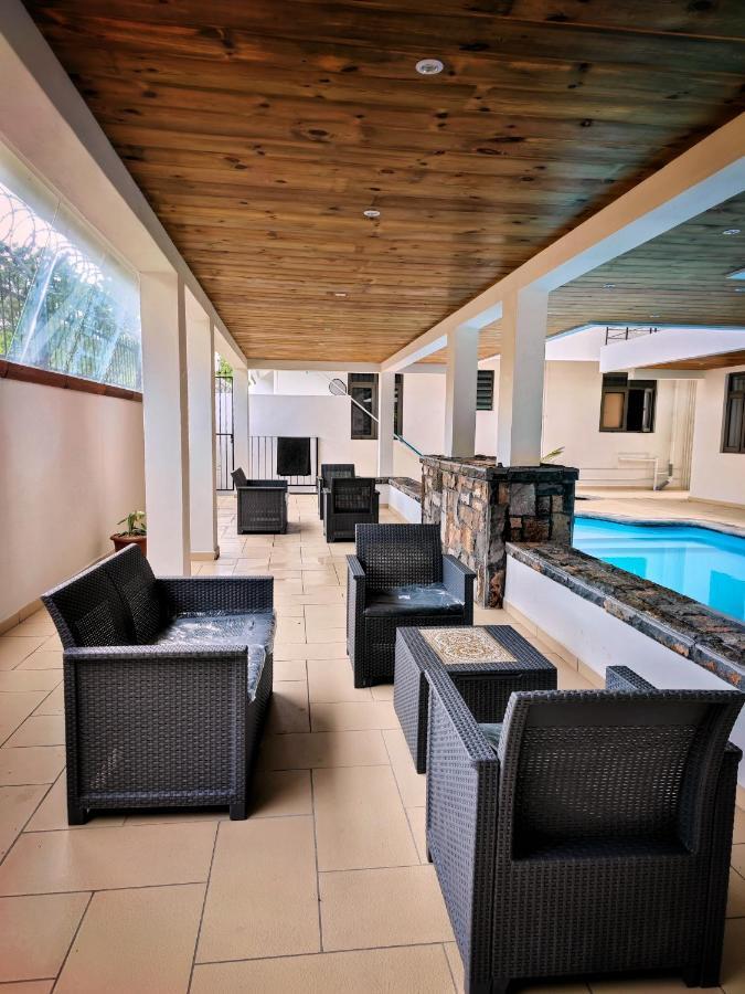 Villa La Tortue - Gbh กรองด์เบย์ ภายนอก รูปภาพ